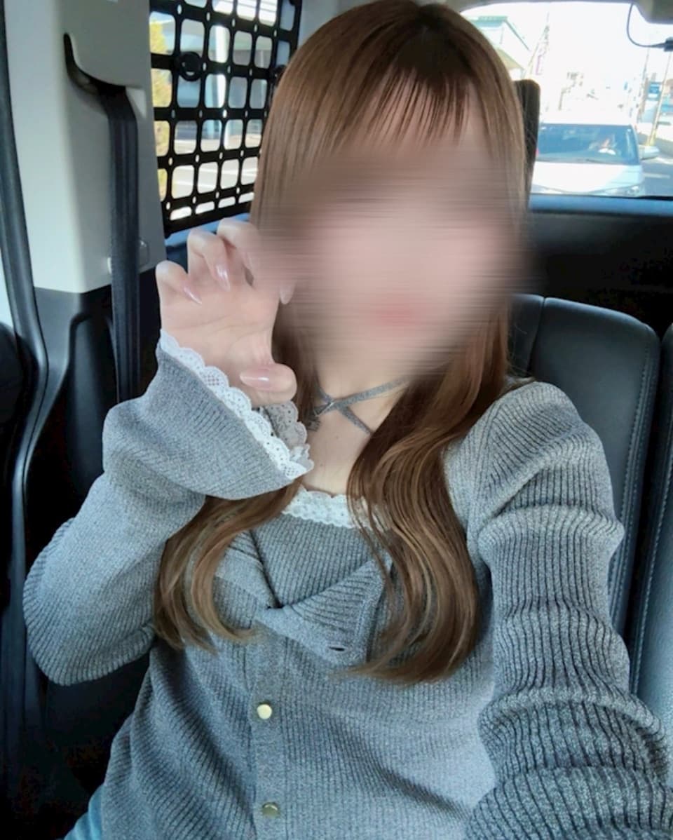 BAR SHIRO(上野湯島ガールズバー)在籍 ひな プロフィール写真